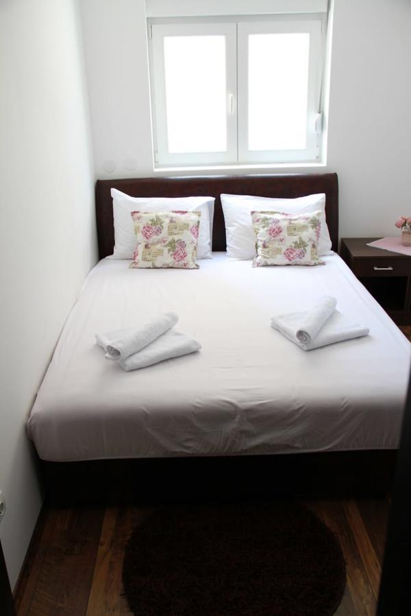 Ruza apartman Budva Exterior foto