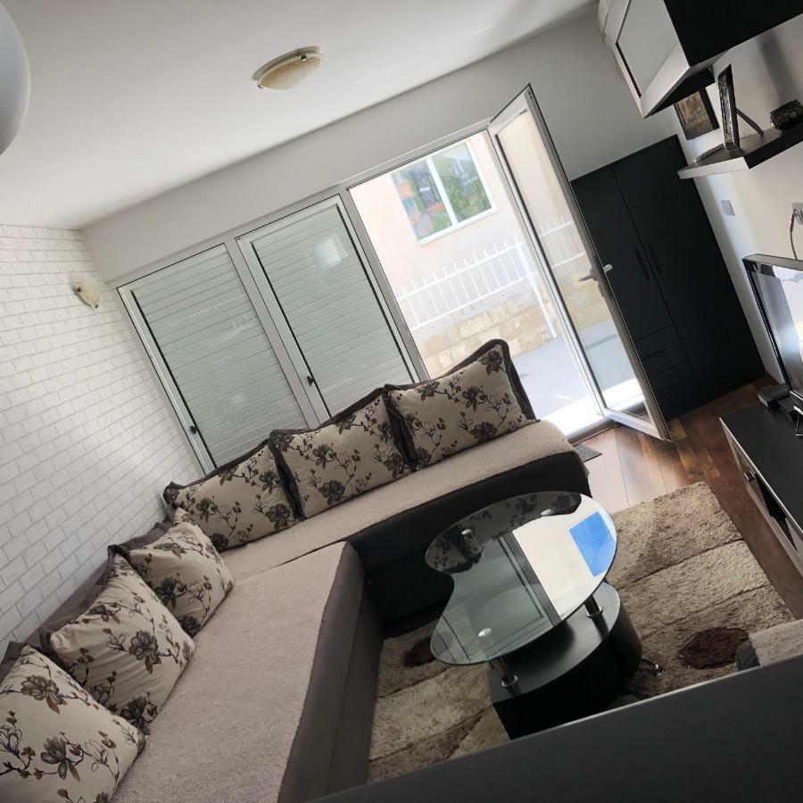 Ruza apartman Budva Exterior foto
