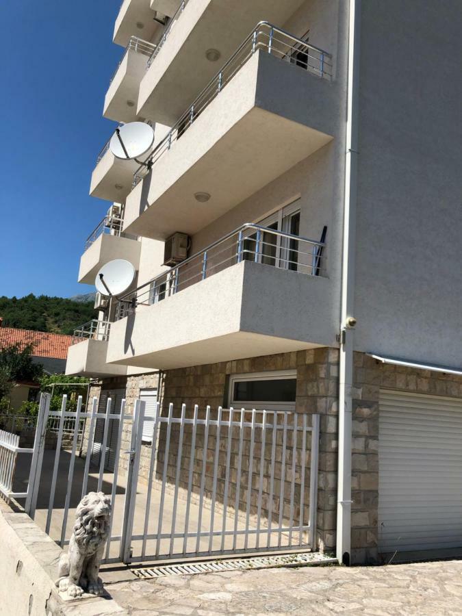 Ruza apartman Budva Exterior foto